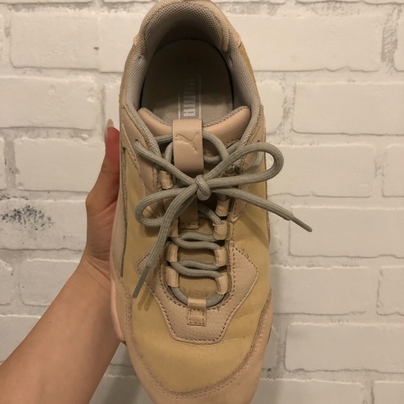 Puma sneakers - Picture 2 of 2